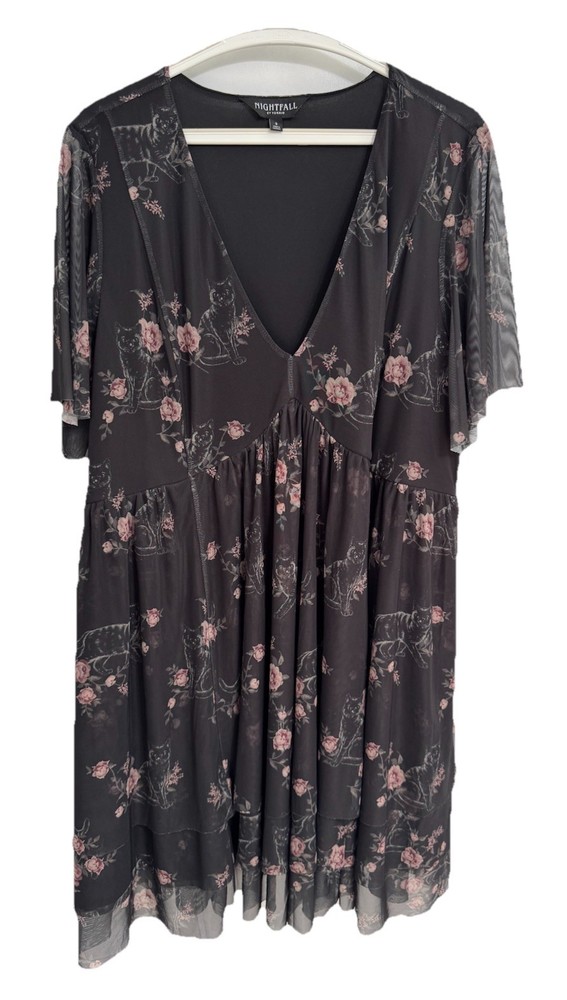 Torrid Nightfall Size 3 Deep V Neck Black Tiered Dress Mesh Floral Cats Romantic