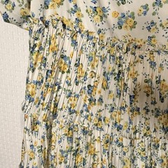 Code Mode Floral Puff Sleeve Tiered Ruffle Mini Dress Keyhole Button Size M
