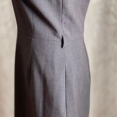 Calvin Klein Cap Sleeve Cowl Neck Sheath Dress Gray Workwear Size 6 (No Belt)