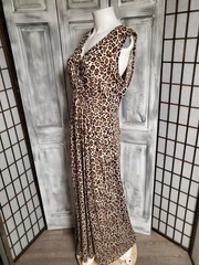 Long Woosea Maxi V neck Dress Sz M Cheetah Print Sleeveless Machine Washable