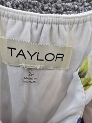Taylor Petite Printed Pintuck-Bodice Shift Dress Women&rsquo;s 2P Ivory Radish