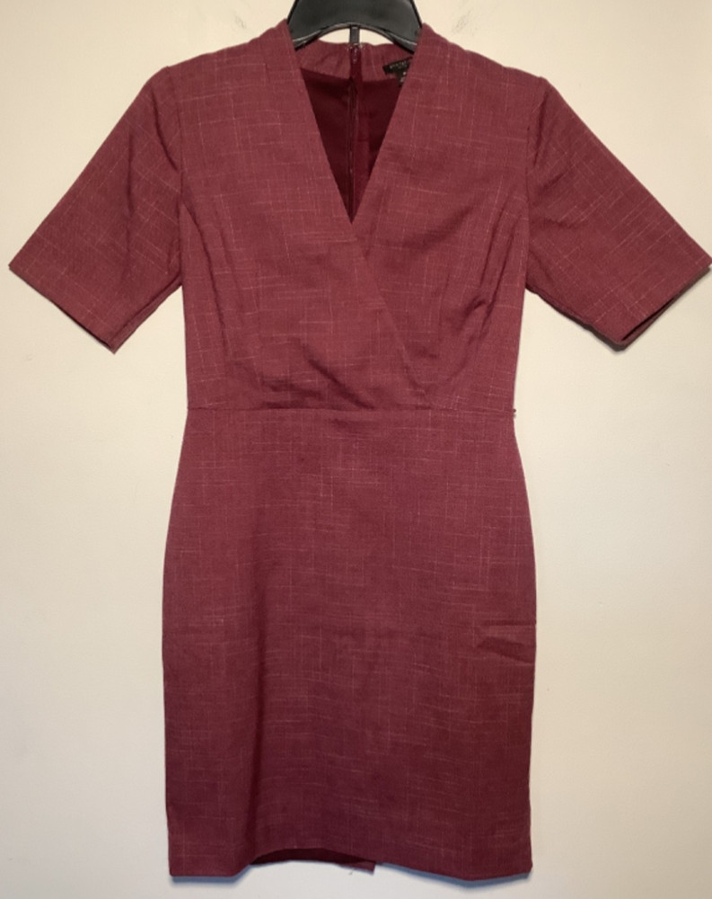 Ann Taylor Wine Burgundy Plum Rose Faux Wrap V-neck Belted Sheath Dress Sz 0P