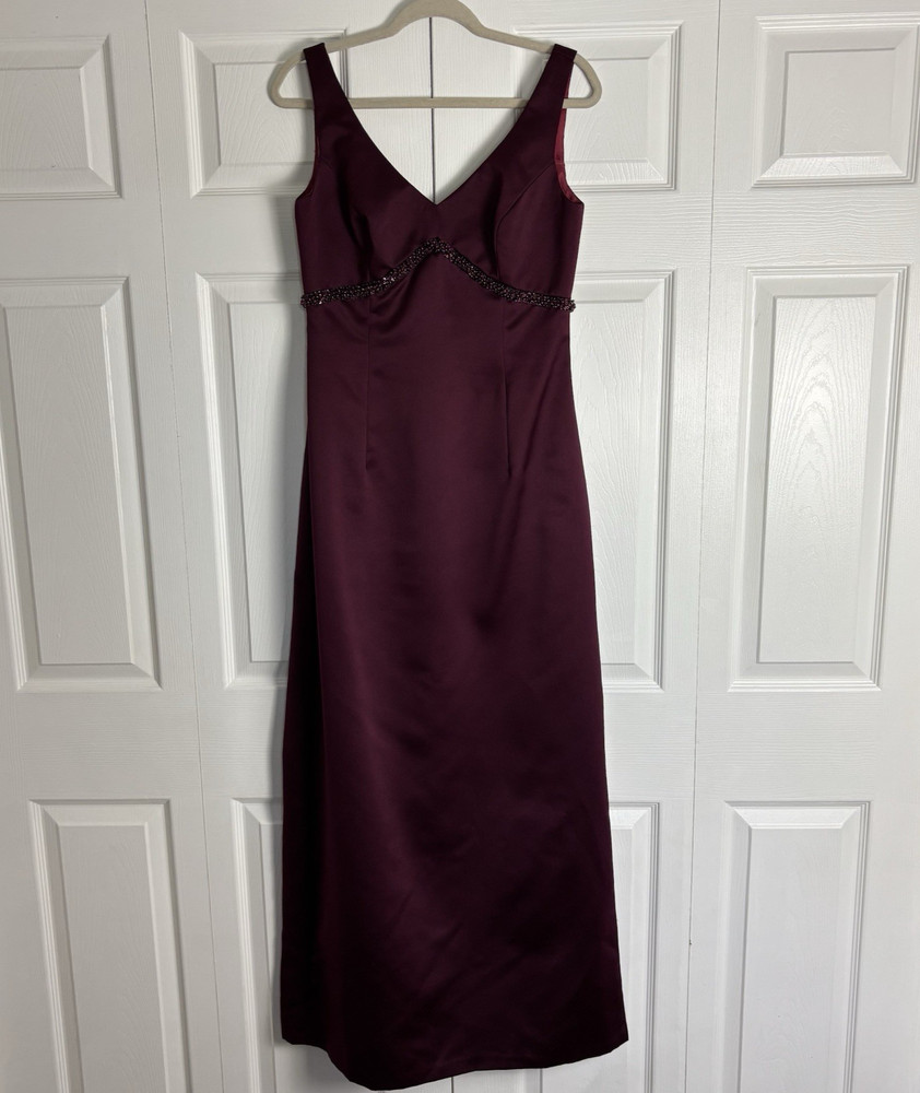 Cachet Dress Women&rsquo;s 8 Burgundy Satin Beaded Gown Sleeveless Maxi Prom Party Vtg