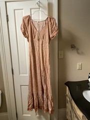 Women&rsquo;s Floral/abstract Print, V-Neck, Maxi Dress, Short Sleeve Size Medium