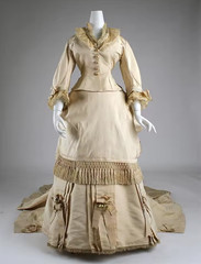 1875s Women Victorian Edwardian Afternoon Duchess Walking Bustle Dress Civil War