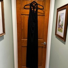 David&rsquo;s Bridal gorgeous women&rsquo;s black halter top evening gown size 0