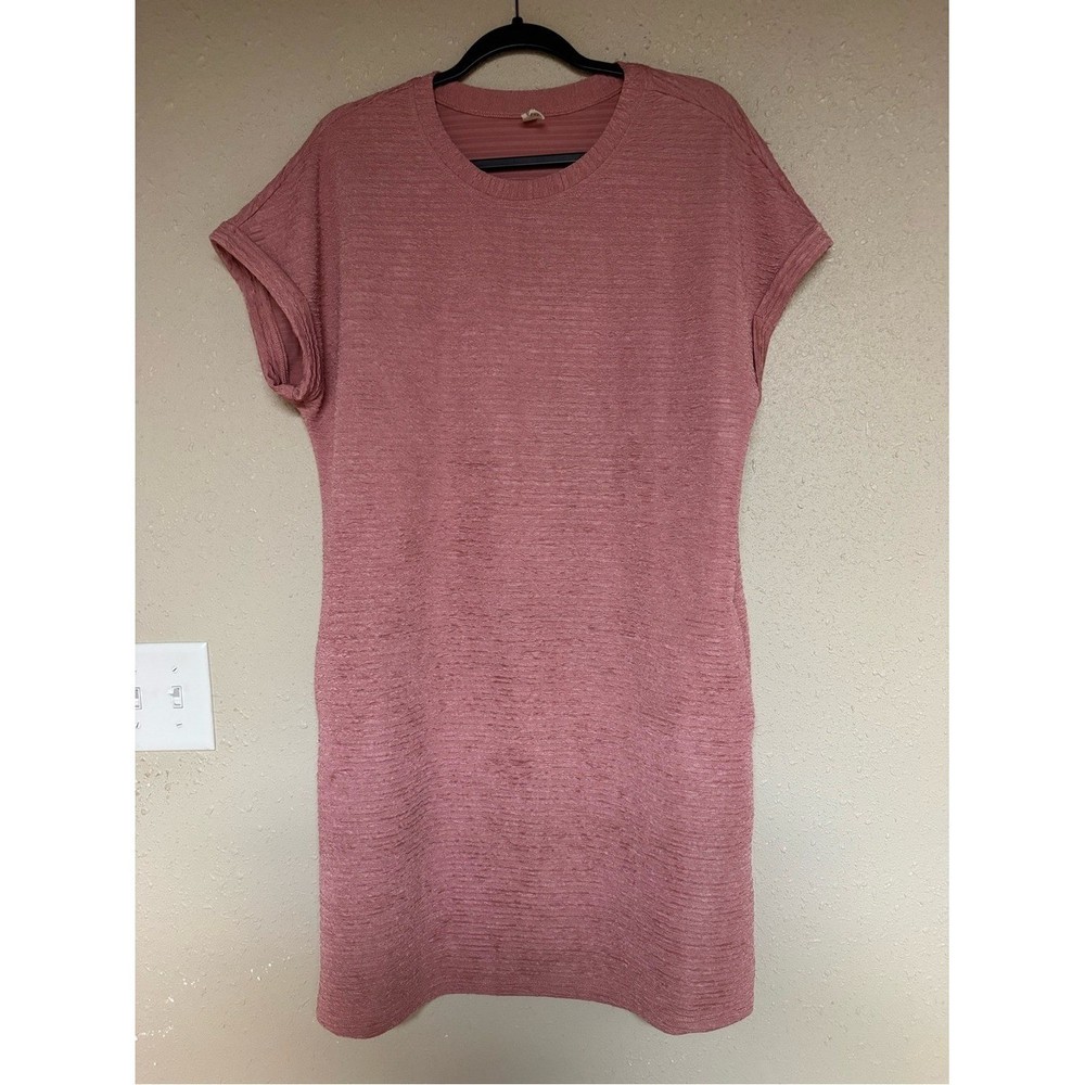 Modern Short Sleeve Mini Dress in Dusty Rose