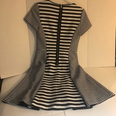 Banana Republic Women&rsquo;s Black & White Pleated Dress, Size 4 – Dry Clean Only