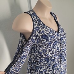 Beige by Eci Cold Shoulder Classy Lined Dress ~ Sz 1X ~ Knee Length ~ Blue