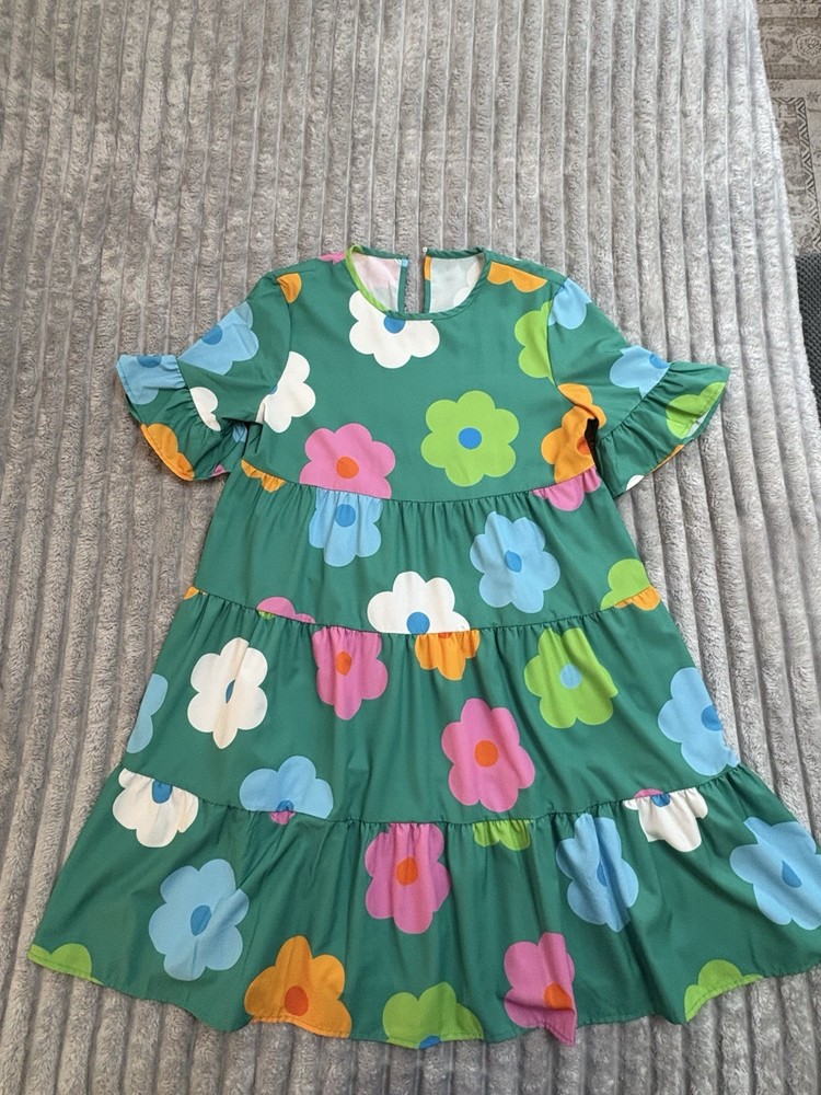 SHEIN Women’s Green Floral Round Neck Flutter Sleeve Tiered Ruffle Dress M