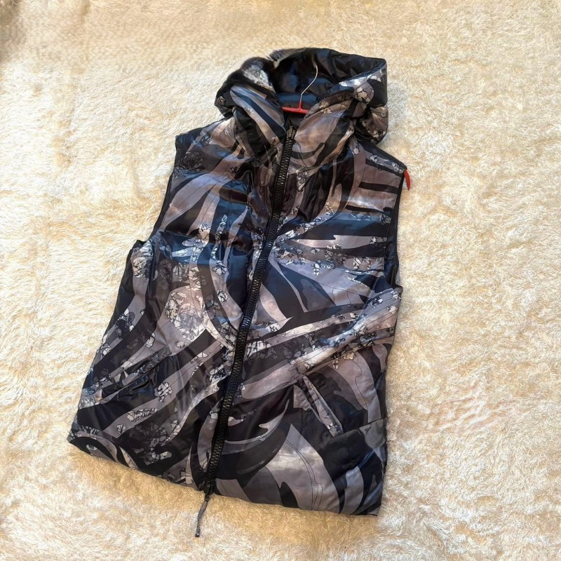 Emilio Pucci Reversible Hooded Down Vest Black Gray White Gradient Lightweight