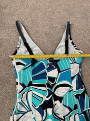 Dolce and Gabbana D&G sexy plunge pencil dress sz IT44 UK12 US8 EU 38