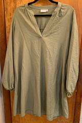 VILA Green Long Sleeved Lightweight Loose Viscose Relaxed Tunic Top Women&rsquo;s L