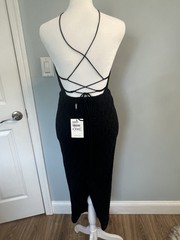 New Bardot Lace Open Back Halter Dress. Size Small