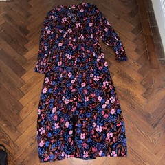 Hush Floral Midi Dress Navy blue & Pink UK 10 new