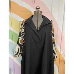 Alembika Black Cocoon Dress Size 12 Cotton Floral Sleeves Made in Israel