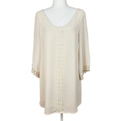 ASTR Mini Shift Dress Size M Cream with Lace Trim 3/4 Sleeves Lined Lightweight