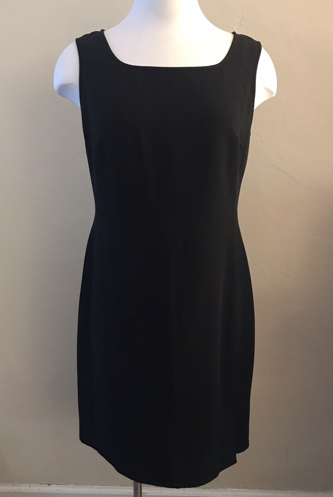 Due per Due for Bloomingdales Black Lined Dress Square Neck Size 12 LBD