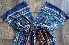New! Cristinalove Size S Blue Green Gray Tan & Lilac Floral Print Stretch Dress