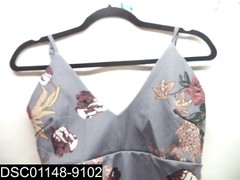 Yoins Size Medium Grey Backless Design Random Floral Print V-neck Dress
