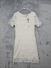 Kut From The Kloth White Knee Length Crochet Floral Sheath Dress Size 6 NWT