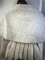 Alexander McQueen Runway 38 White Ivory 3-D Embroideref Flower Jacket & Skirt !!