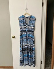 Robert Louis Women’s Blue Pattern Dress Button Tie Front Size Large