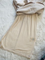 Alice + Olivia Beige Sheath Peplum Dress Round Neck Cap Sleeve Zip 3 Dry Clean