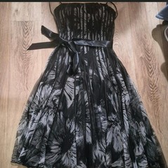 Melanie Lyne Fit & Flare Chiffon Floral Sweetheart Bow Dress Black Gray 8