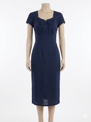 Retro Style Form Fitting Dress