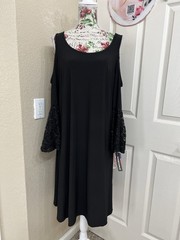 R&M Richards Black Dress with Lace Bell Sleeves Size 14W New with Tags Washable