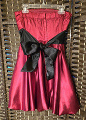 Speechless Dress Size 3 Red Black Strapless Fit & Flare Satin Flower Detail Y2K
