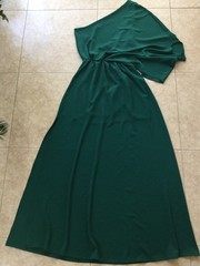 NWoT VICI 97% Polyester maxi one shoulder Lined Dress Emerald size M
