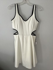 Old Navy Off White Cut-Out Mini Dress Skort Black Trim Athletic Medium READ
