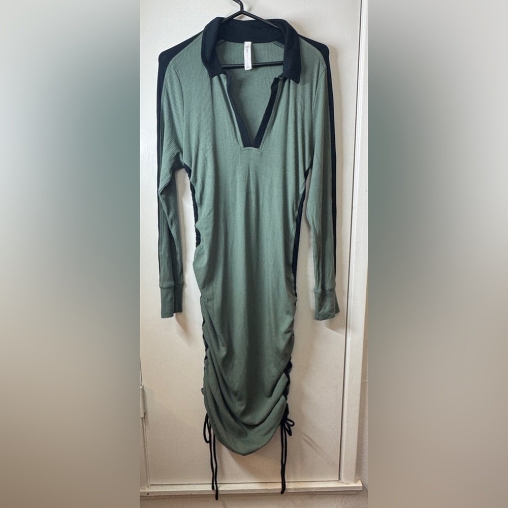 Anthropologie Daily Practice Long-Sleeve Colourblock Polo Green Midi Dress Large