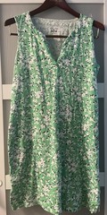Lands’ End Draper James Dress Women’s Medium Green Floral Shift Pockets Summer