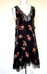 En Creme Black Lace Trim Floral Slip Dress XS Retails $52 NEW