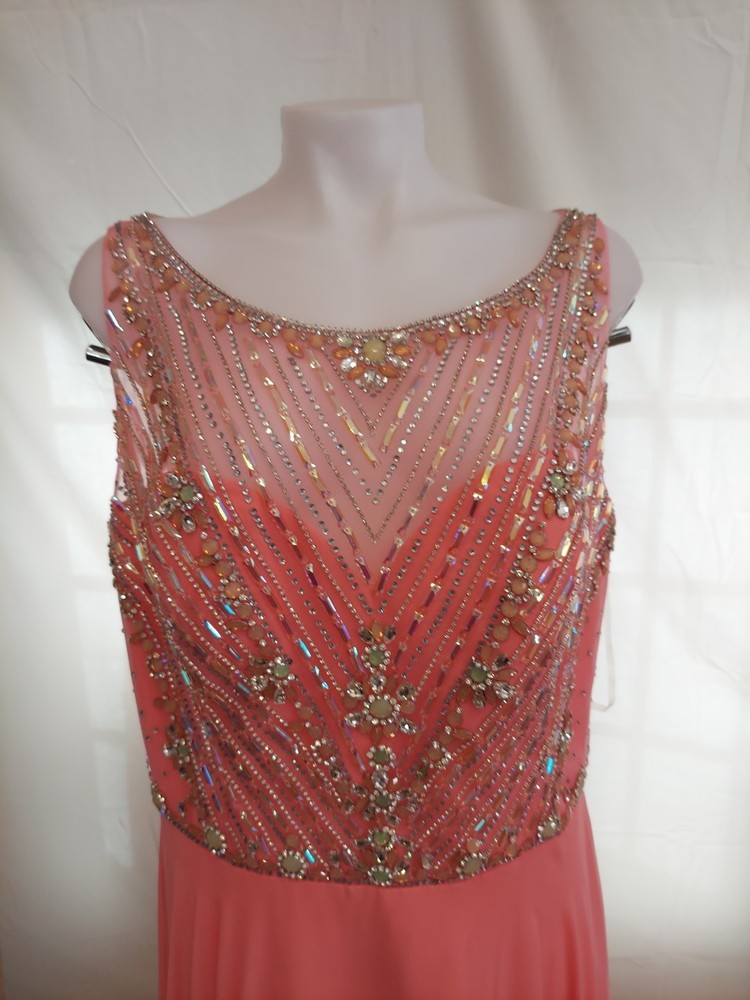 Madiline Gardner Size22 Gem Top Sequin Coral Prom Dress.rounded Gem Neck Gembust