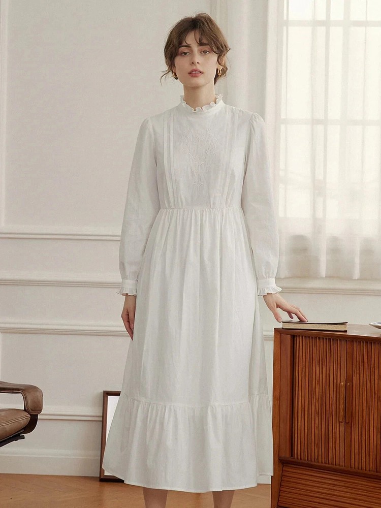 Charlotte White Stand-up Collar Bubble Sleeve Dress Size M