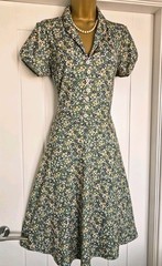 Hell Bunny Vintage 1940s 1950s Style green ditsy floral swing dress Size 12