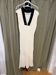 NA-KD Women’s Ribbed Knit V-Neck Sleeveless Midi Dress Cream/Black Size M
