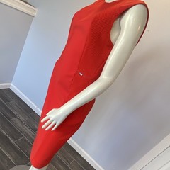 bebe Red Solid Round Neck Sleeveless Sheath Knee Length Zip Dress S/P