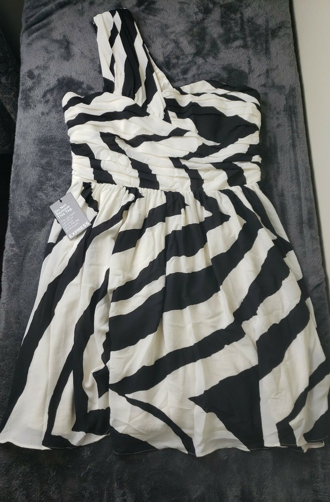 Express size 10 Dress Black Ivory stripes Cocktail one shoulder side zipper New