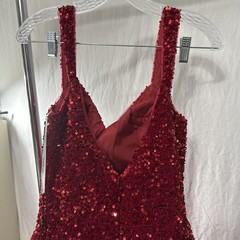 Sherri Hill Double Shoulder Strap Formal Flowing Dress Size 12 Red Sequins NWT