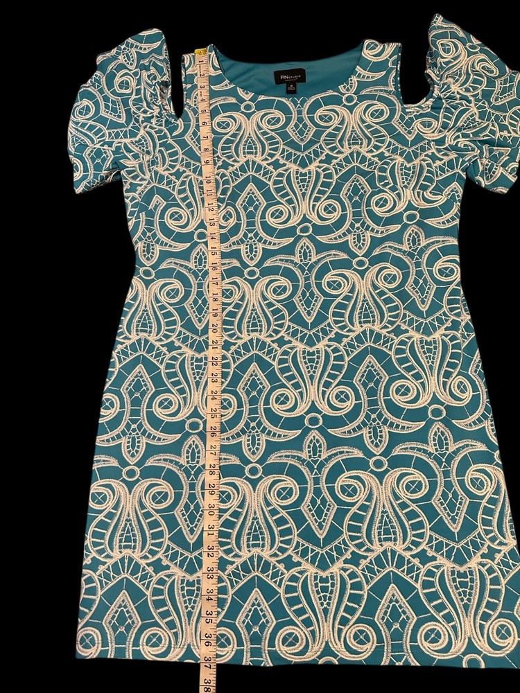 ⭐️RN Studio by Ronni Nicole Lined Dress w/Cold Shoulder Sleeve Women’s Size 18