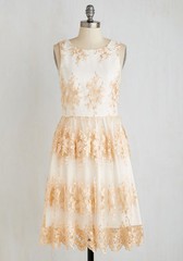 Modcloth RSVP for Ravishing Dress NWT Sz M lace party dress Alythea blush