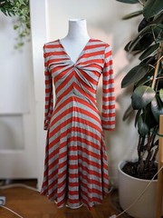 bright red / heather gray striped gathered bust long sleeve rayon dress knit
