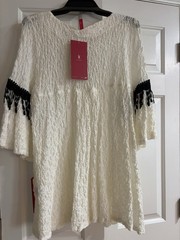 IC by Connie K White/Black Solid Shift Dress V-Neck Bell 3/4 Fringe L