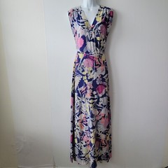 YUMI KIM women&rsquo;s Swept Away Maxi Dress size M 100% silk floral wrap sleeveless