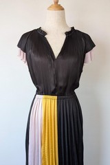 Piper Black Sunburst Pleated Colourblock Dress Sz 12 BNWT RRP $149.95 Modern